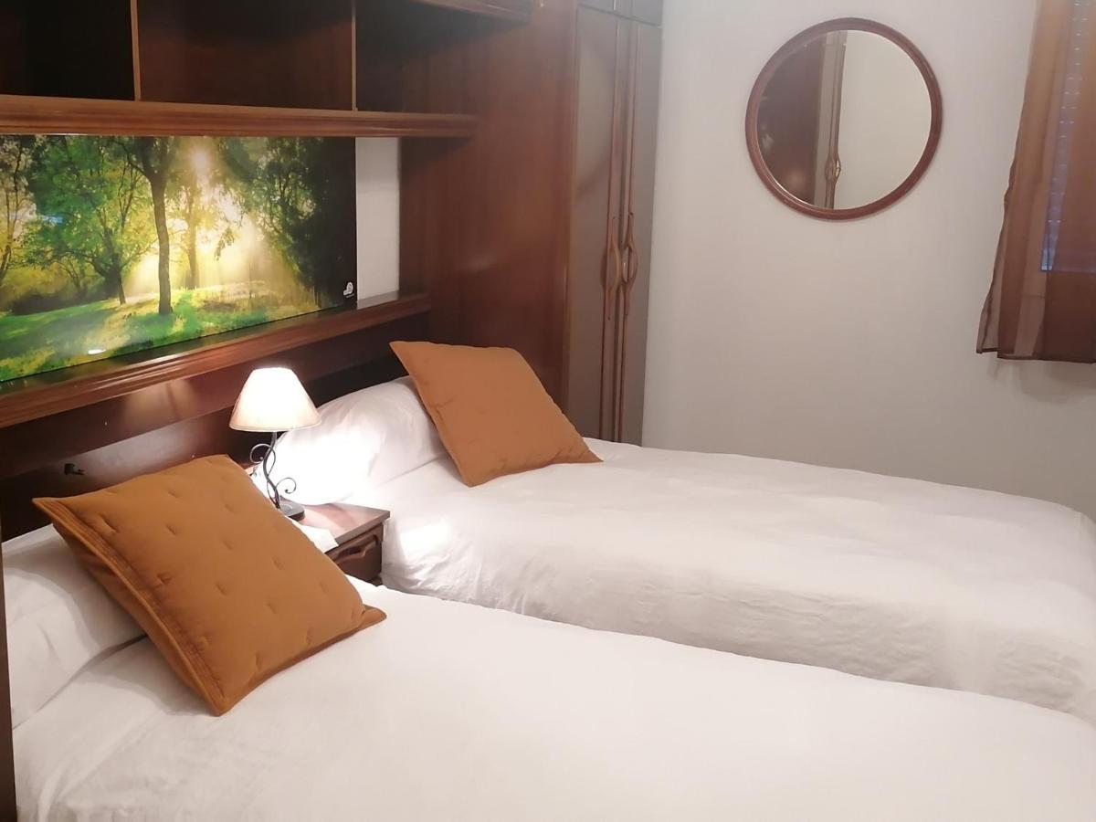 Piso Con Excelente Ubicacion Appartement Santander Buitenkant foto