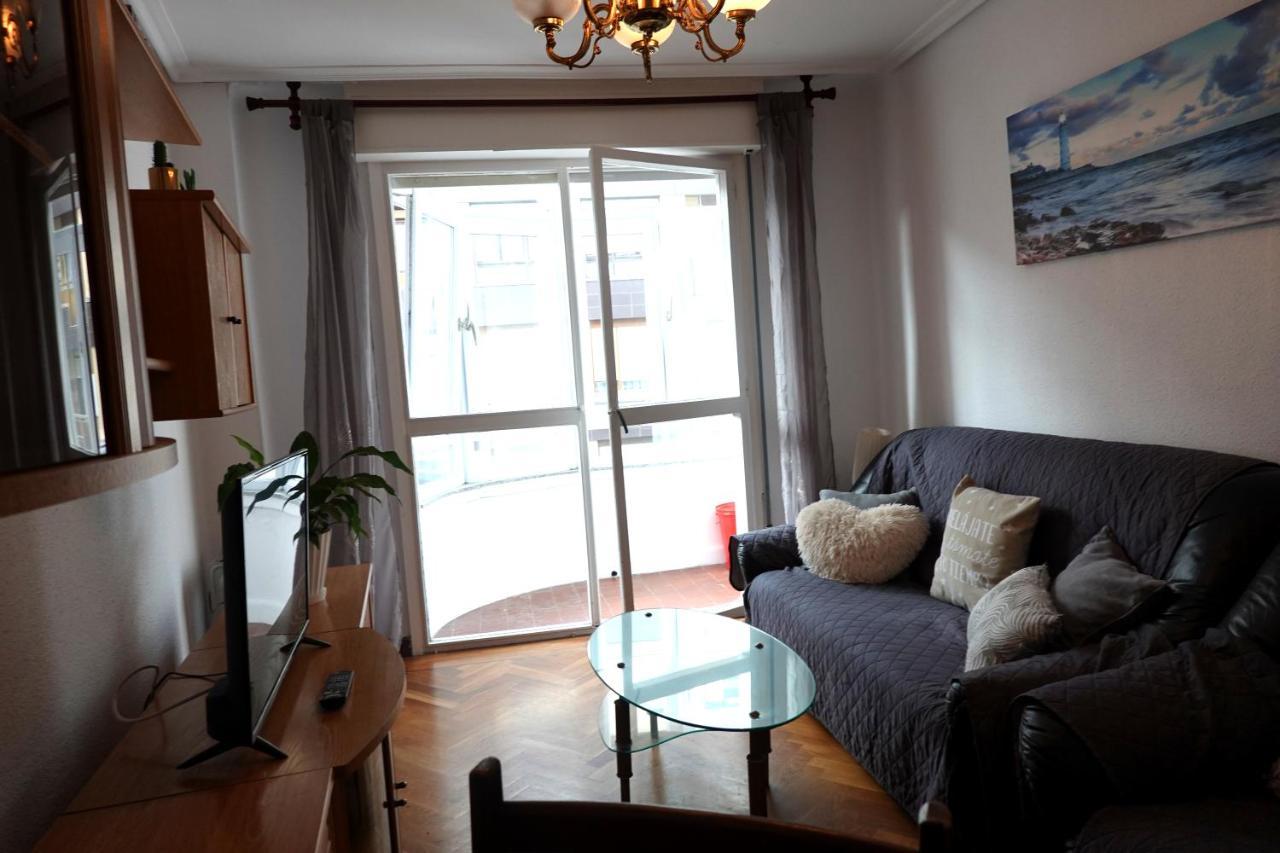 Piso Con Excelente Ubicacion Appartement Santander Buitenkant foto