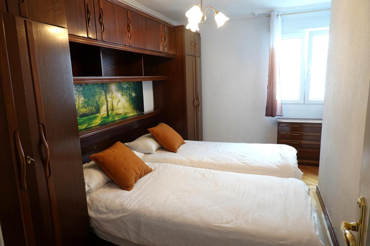 Piso Con Excelente Ubicacion Appartement Santander Buitenkant foto